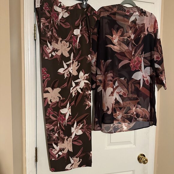 Chicos Womens Embellished Tunic and Pant Set NEW with tags Size 3/16R/XL - Picture 5 of 8